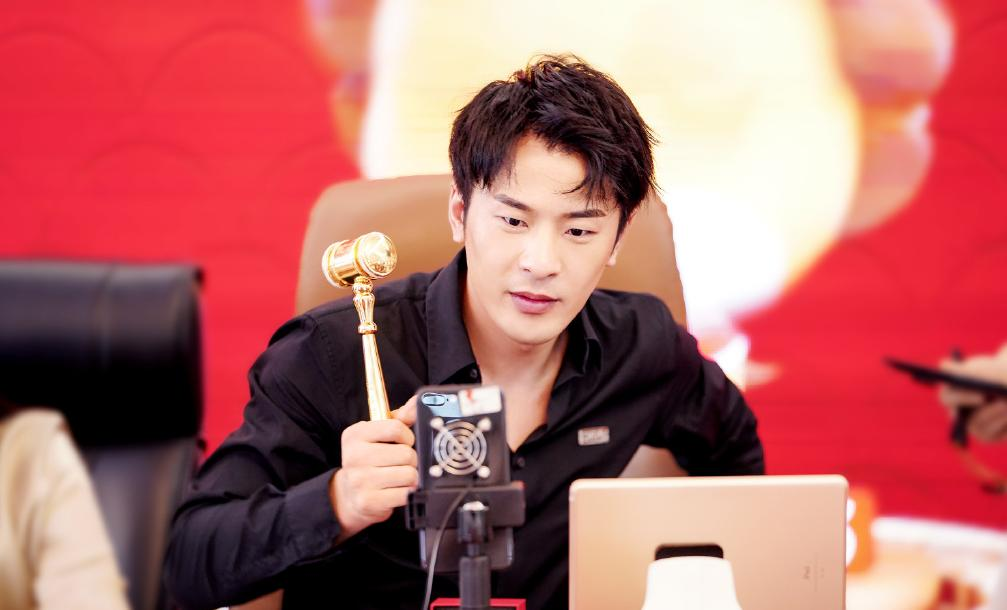 观·人物丨辛巴"双11"回归,互联网再次"失忆"?