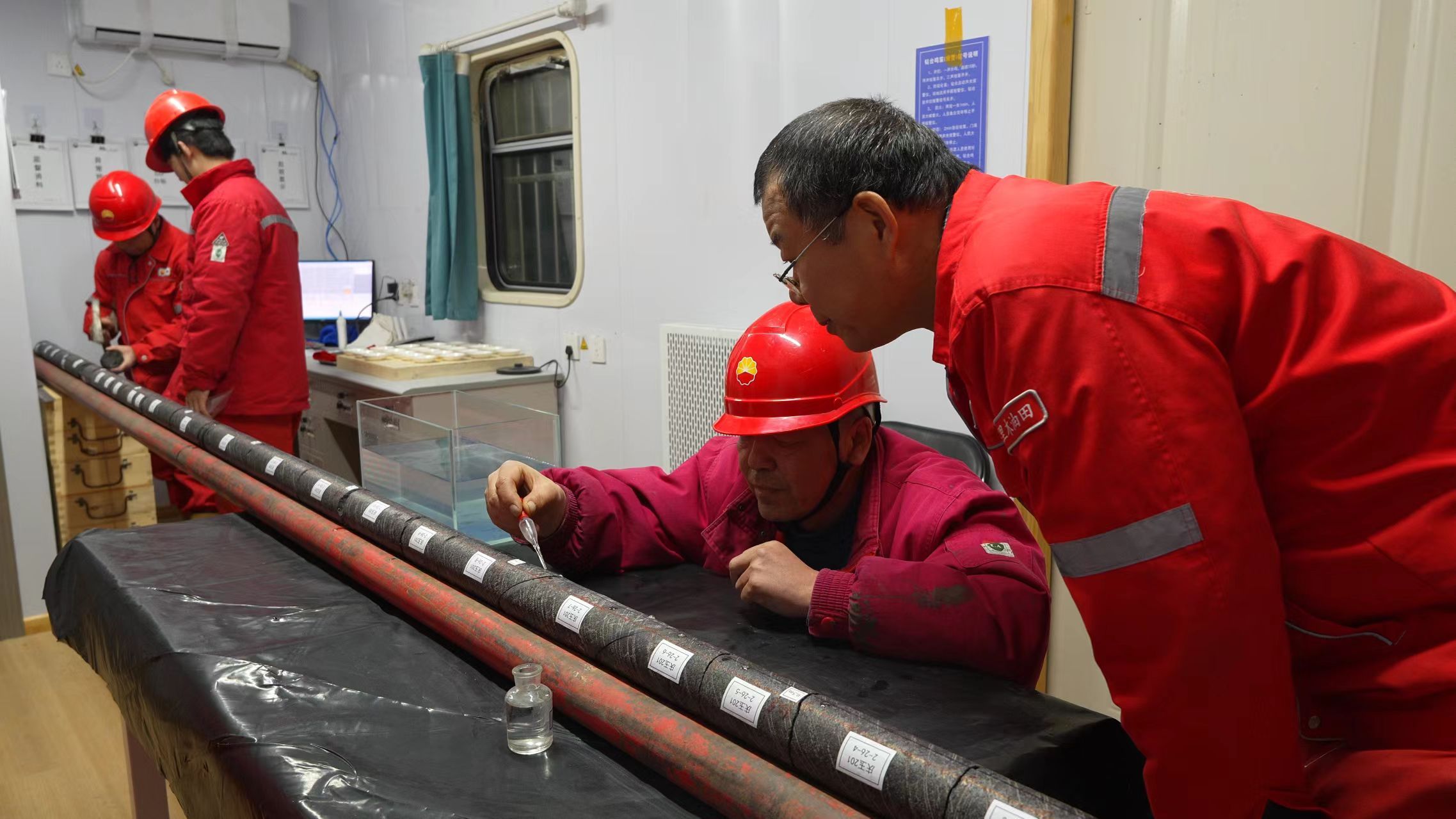 刷新国内纪录“川式”取心技术实现9624米突破(图1)
