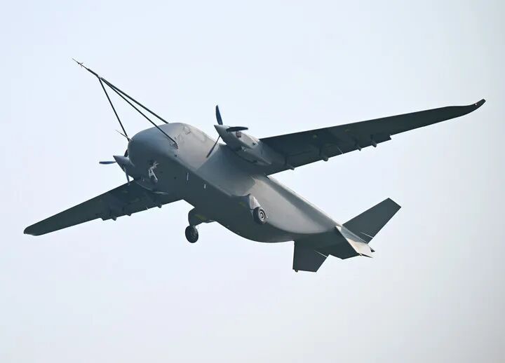 观察早报丨成渝中线高铁全线桥梁全