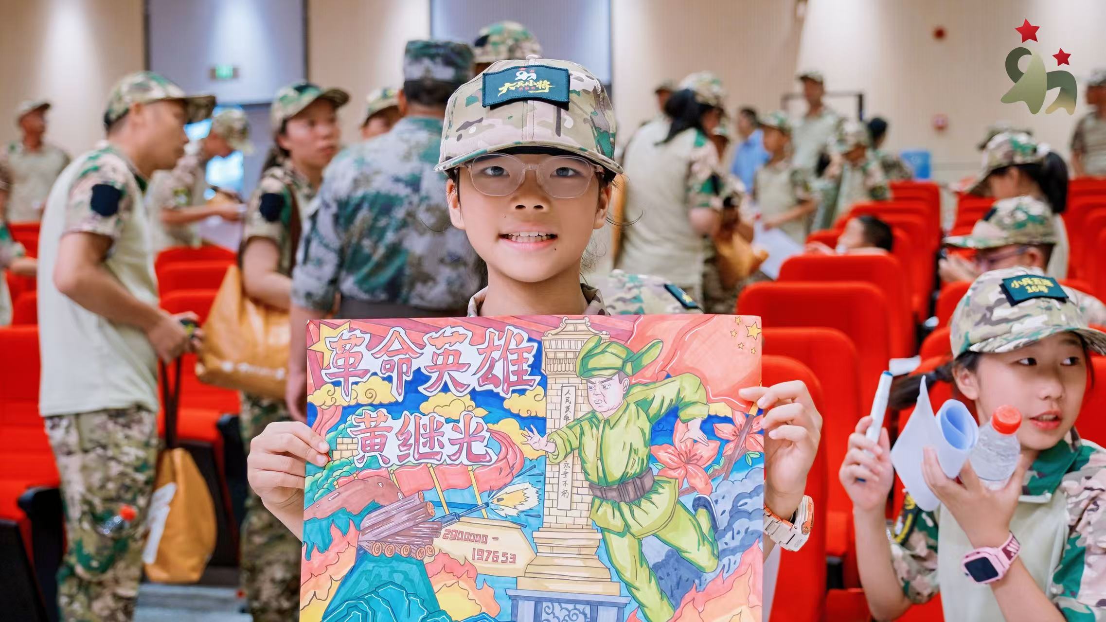 联播观察丨这一次我们跟着“大兵小将”走近国防教育(图2)